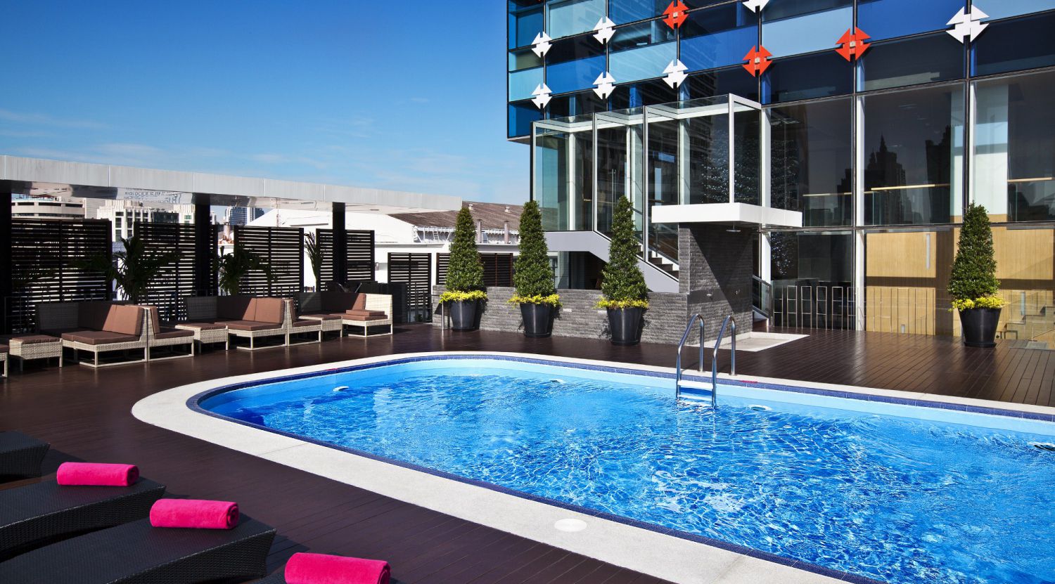 GLOW Pratunam_Swimming Pool (4)